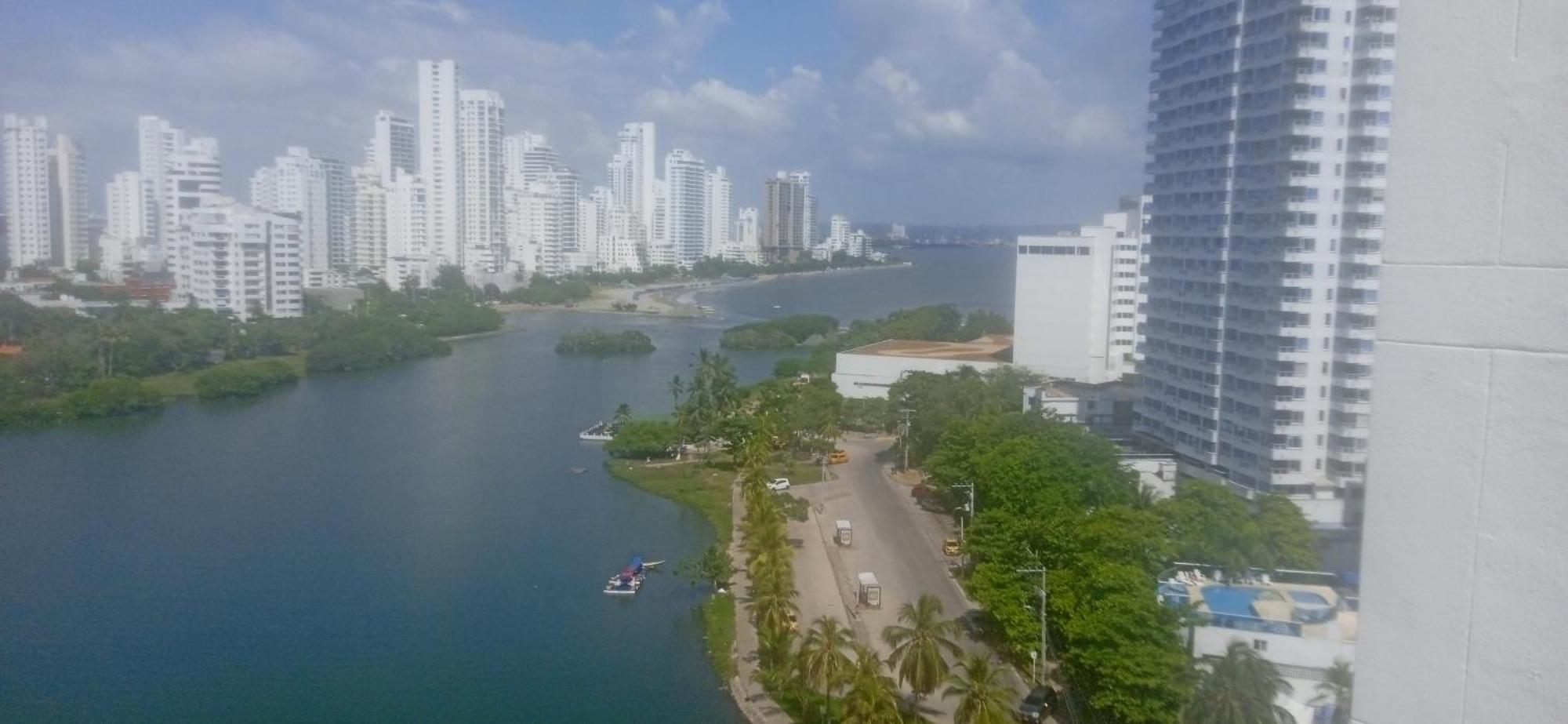 Apartamento Apto Luxury Marina Del Rey Frente Al Mar *